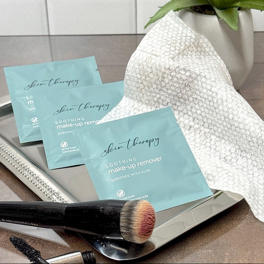 Individual Fresh Aloe Makeup Remover Wipes for Vacation Rentals | GuestOutfitters.com